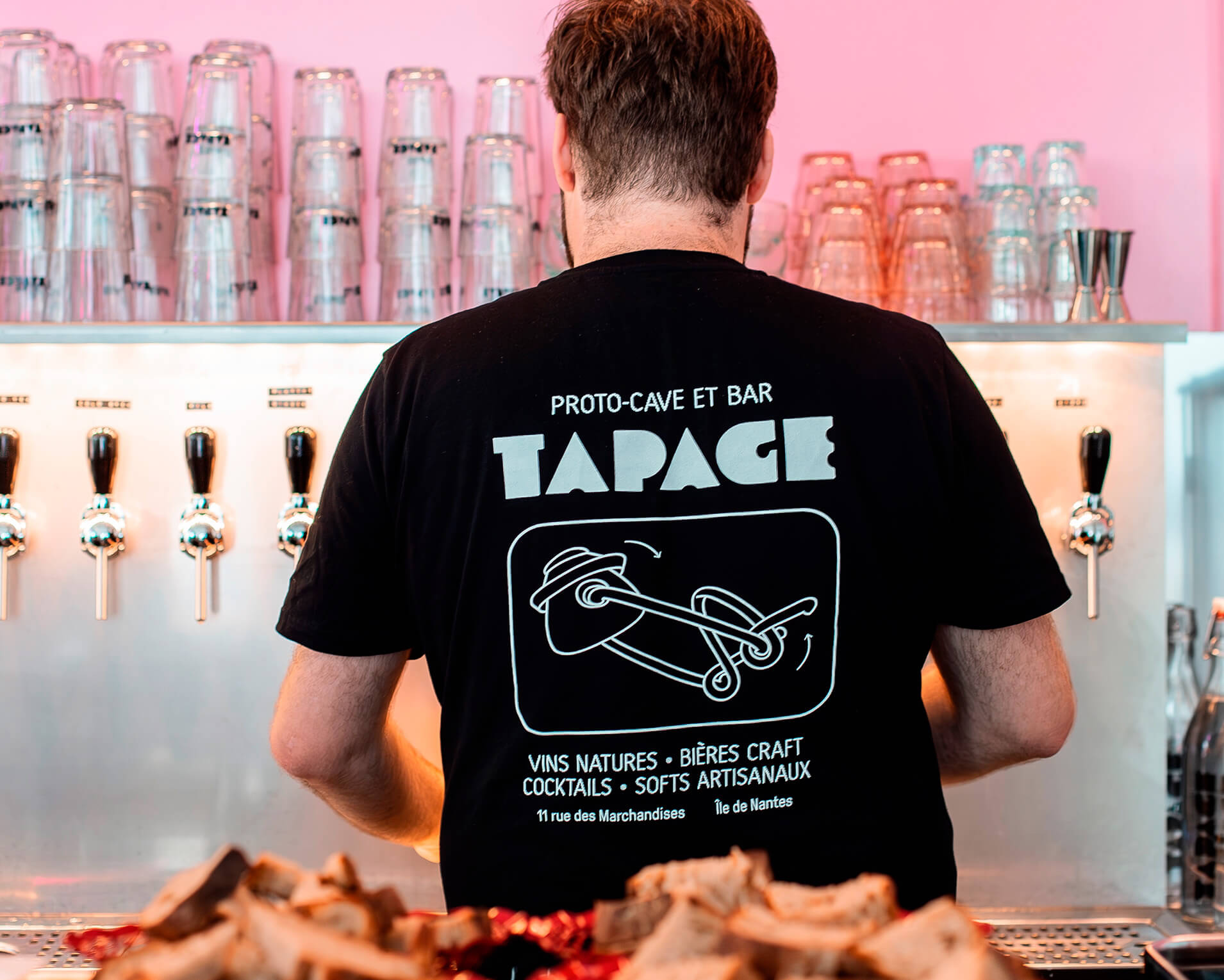 Tapage | Proto-cave bar